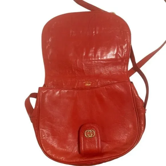 Gucci red leather gold hardware logo crossbody bag - Picture 11 of 14